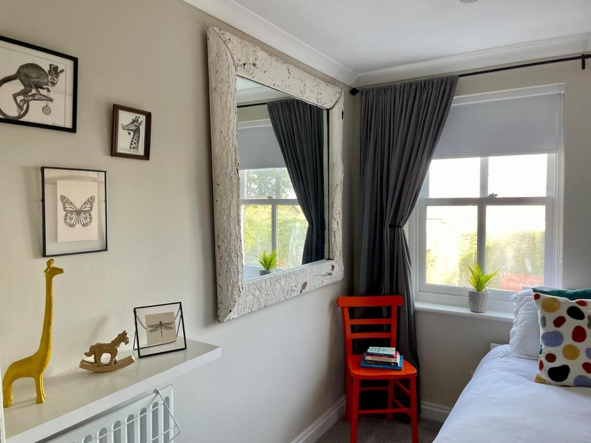 Cosy Georgian Cottage - Parking - Central פרום מראה חיצוני תמונה